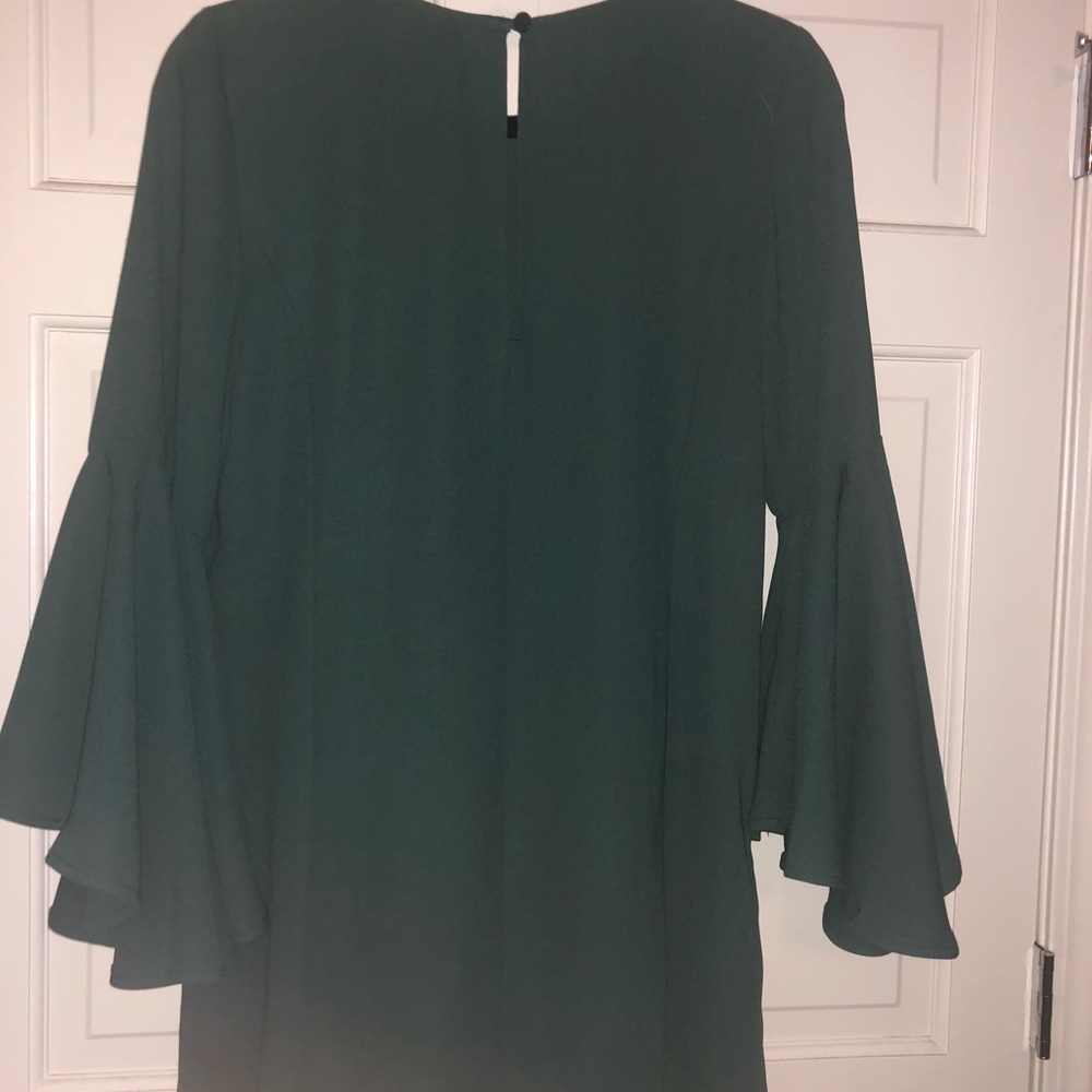 Dress 👗 - Picture 3 of 4